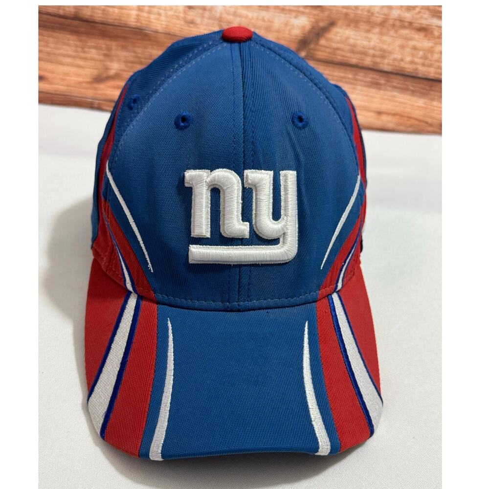 NEW YORK GIANTS Reebok Sidelines NFL Equipment Hat Blue OSFM